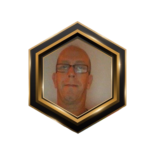 hendrie-removebg-preview