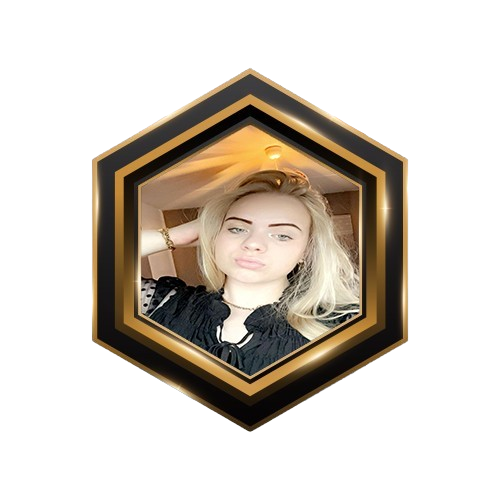 kaylee-removebg-preview (1)